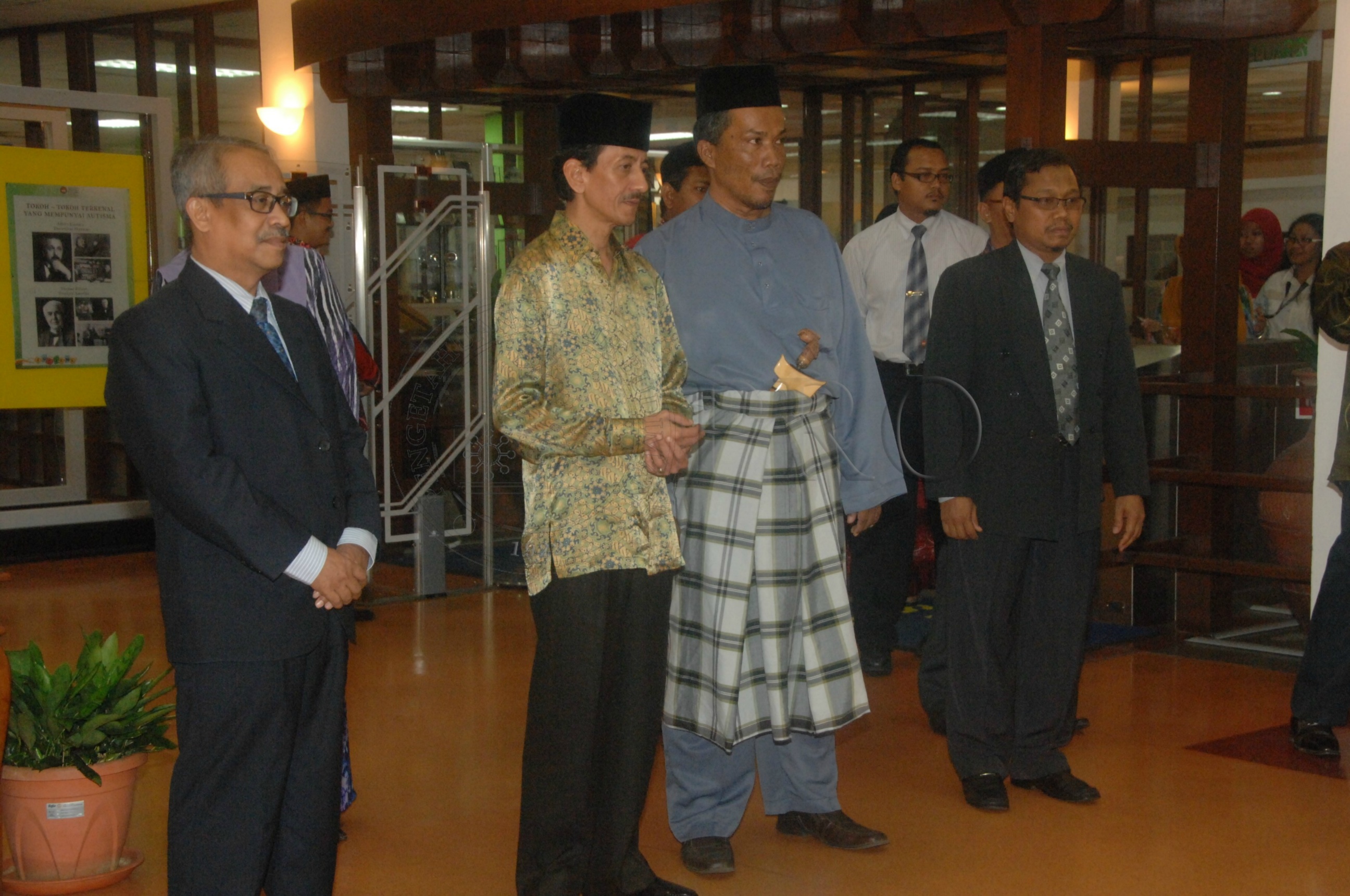 PRO 14 33 WACANA FBA 0073